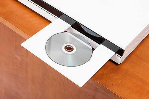 Tips: Repairing Scratched CDs