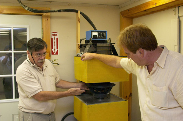 Ian Colquhoun and Tom Cumberland at the magnetizer.